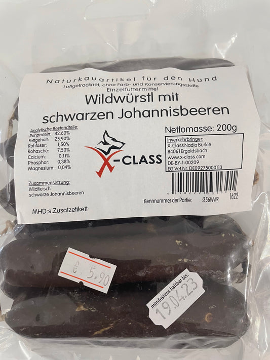 Wildwürstchen mit schwarzen Johannisbeeren